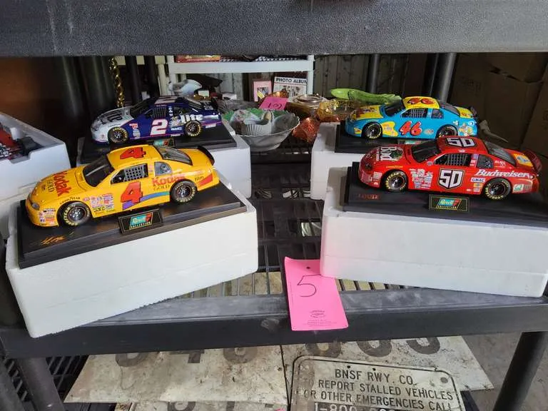 46591 nascar diecast cars image3