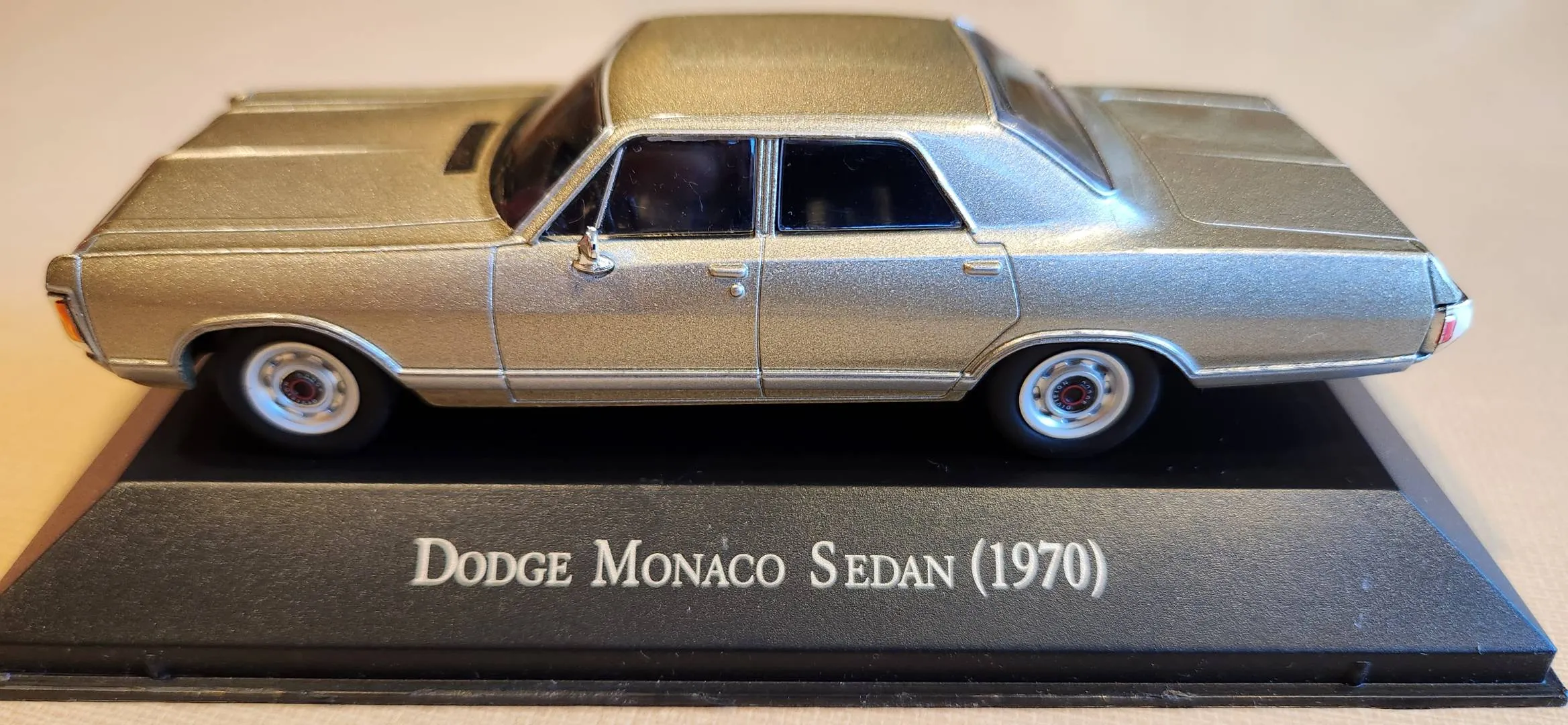 46602 diecast model car 1