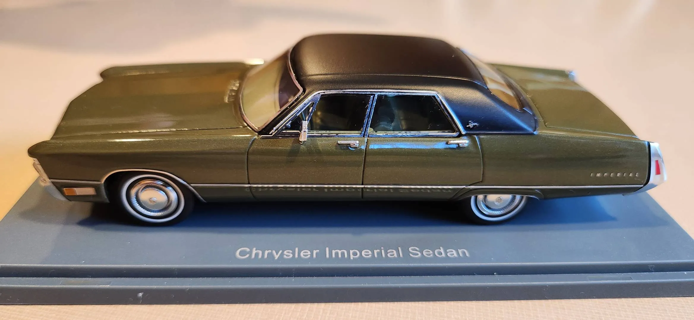 /img/46602-diecast-models-buying.webp