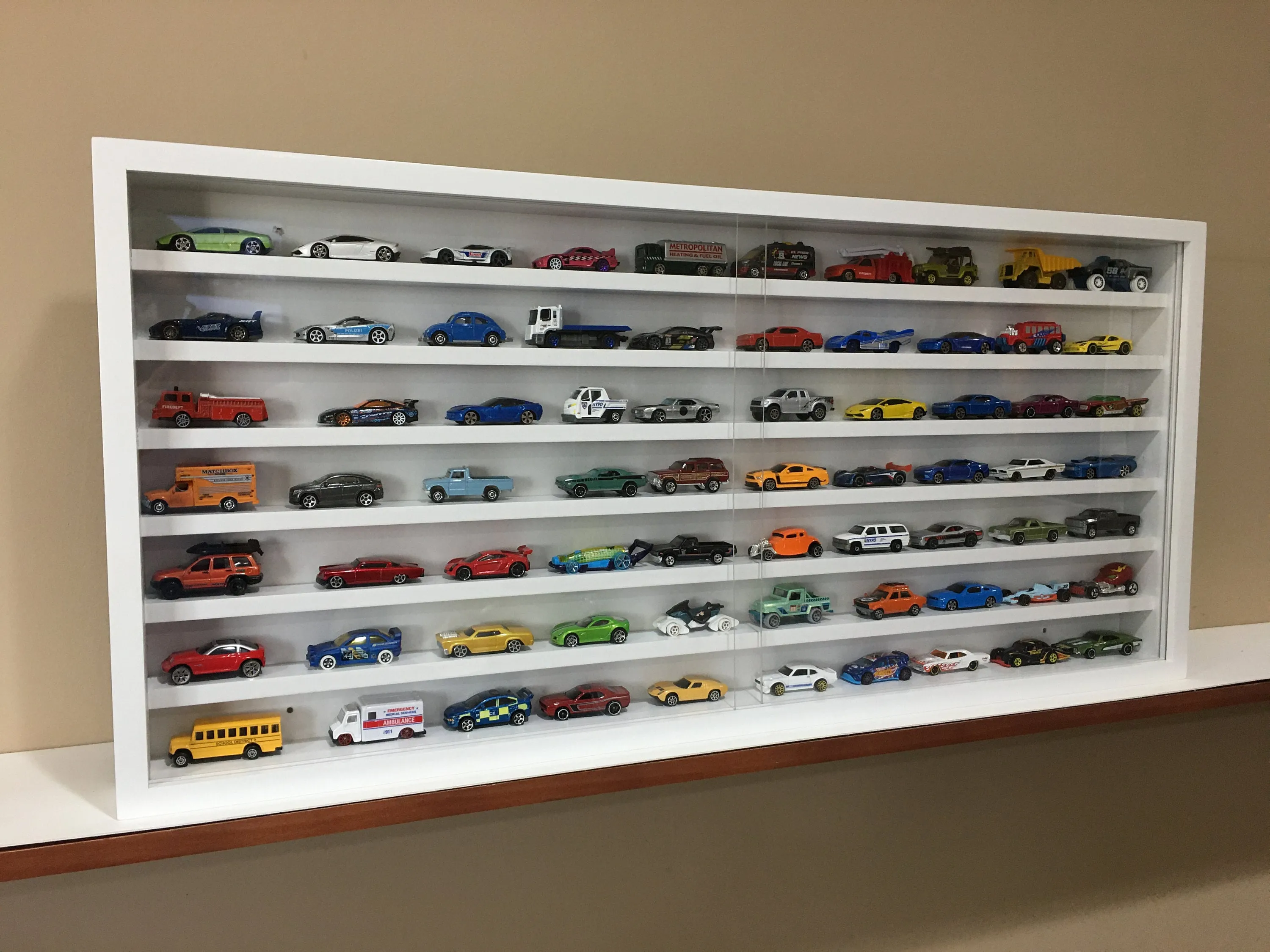 46624 display diecast cars lighting