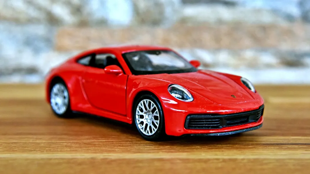 46645 diecast porsche 911 carrera s box