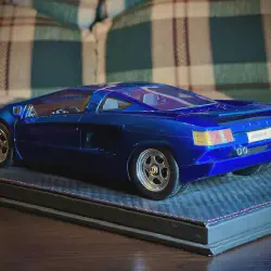 /img/46649-cizeta-diecast-car-packaging.webp