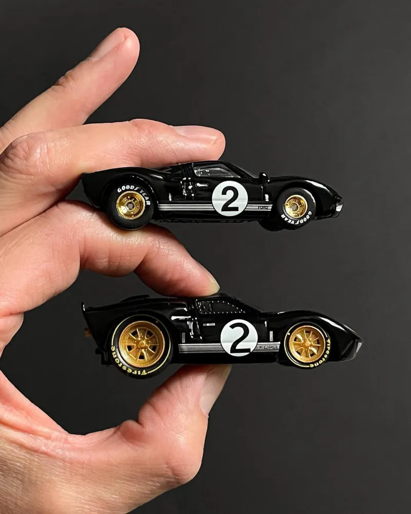 /img/46658-diecast-model-car-shop.webp