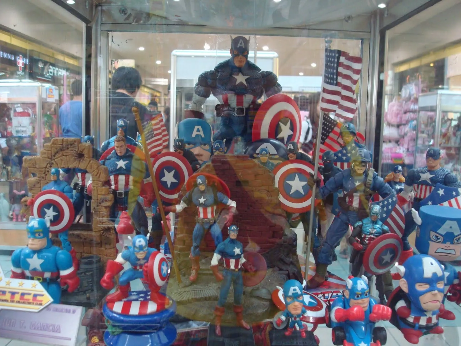 /img/46667-diecast-toy-convention-online-community.webp