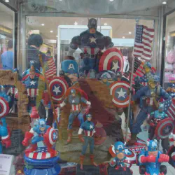/img/46667-diecast-toy-convention-online-community.webp