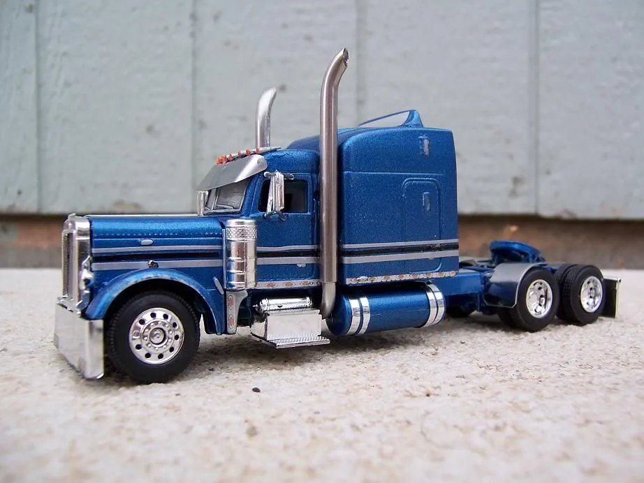 46668 custom diecast truck detail