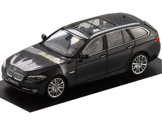46676 bmw 550i diecast main