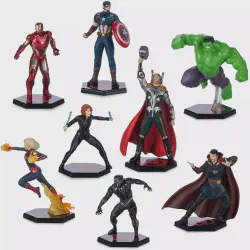 /img/46677-avengers-diecast-figures-display.webp
