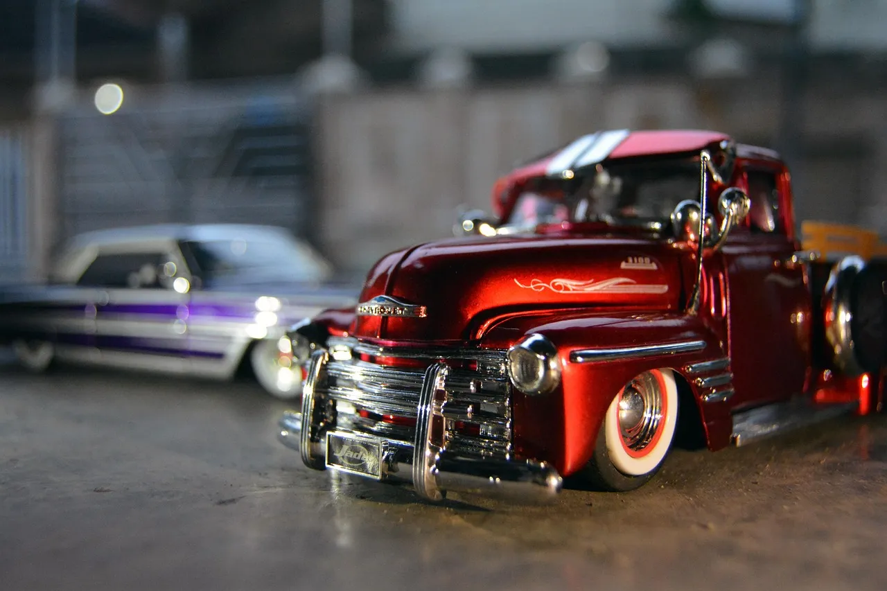 46694 history of diecast cars