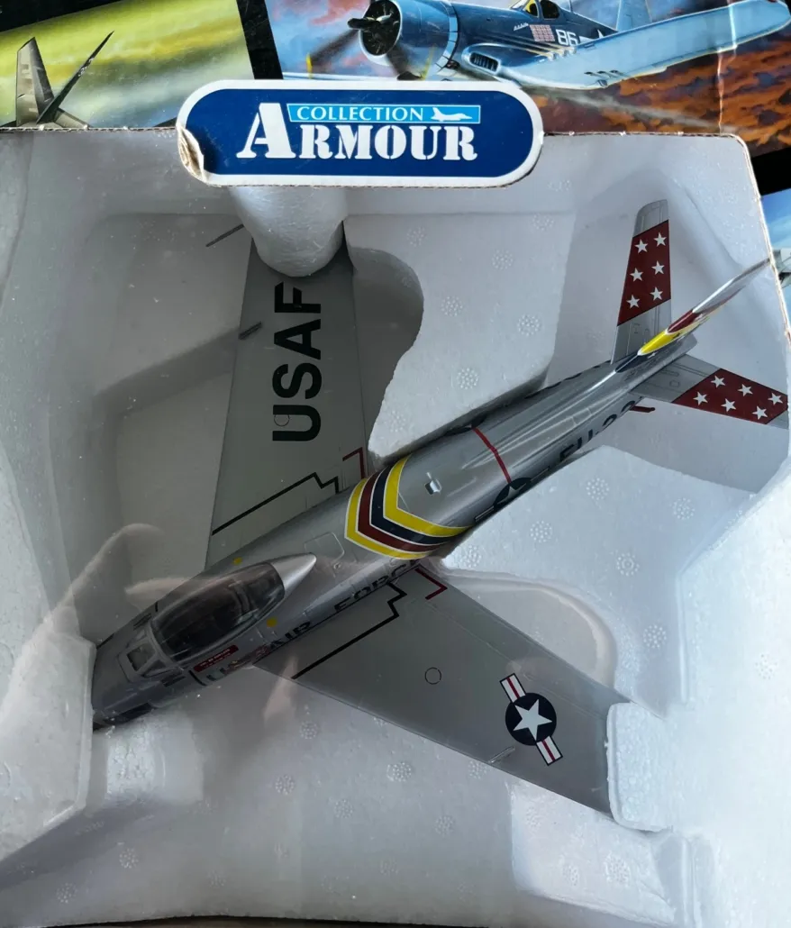 46697 iconic franklin mint airplane model