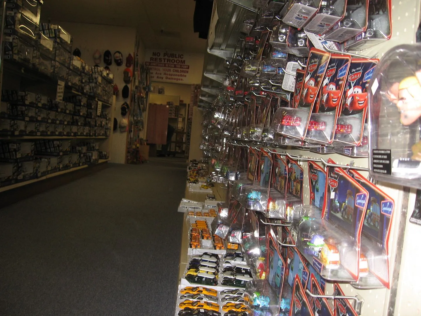 46701 diecast shop exterior