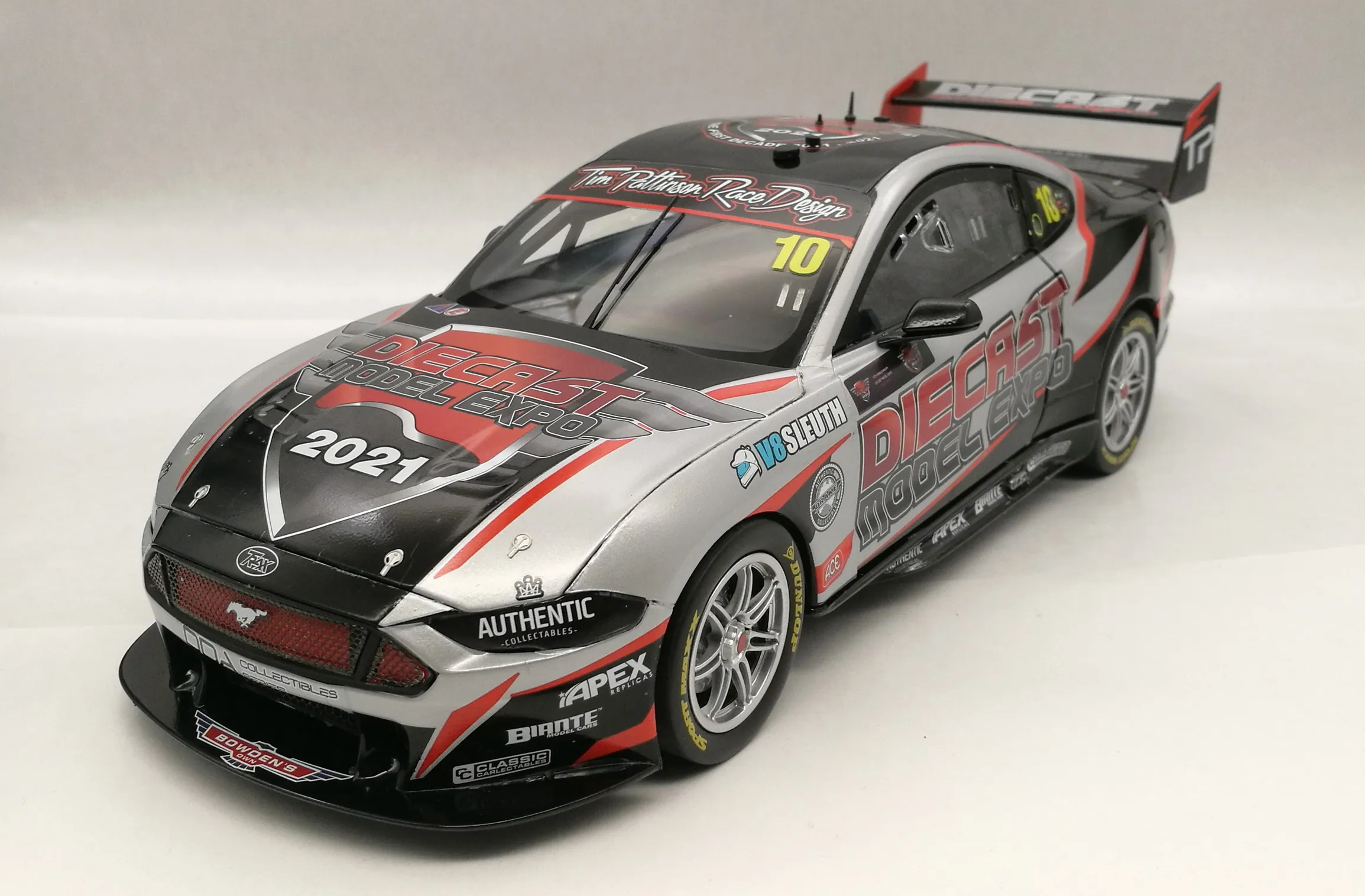 /img/46708-collecting-diecast.webp