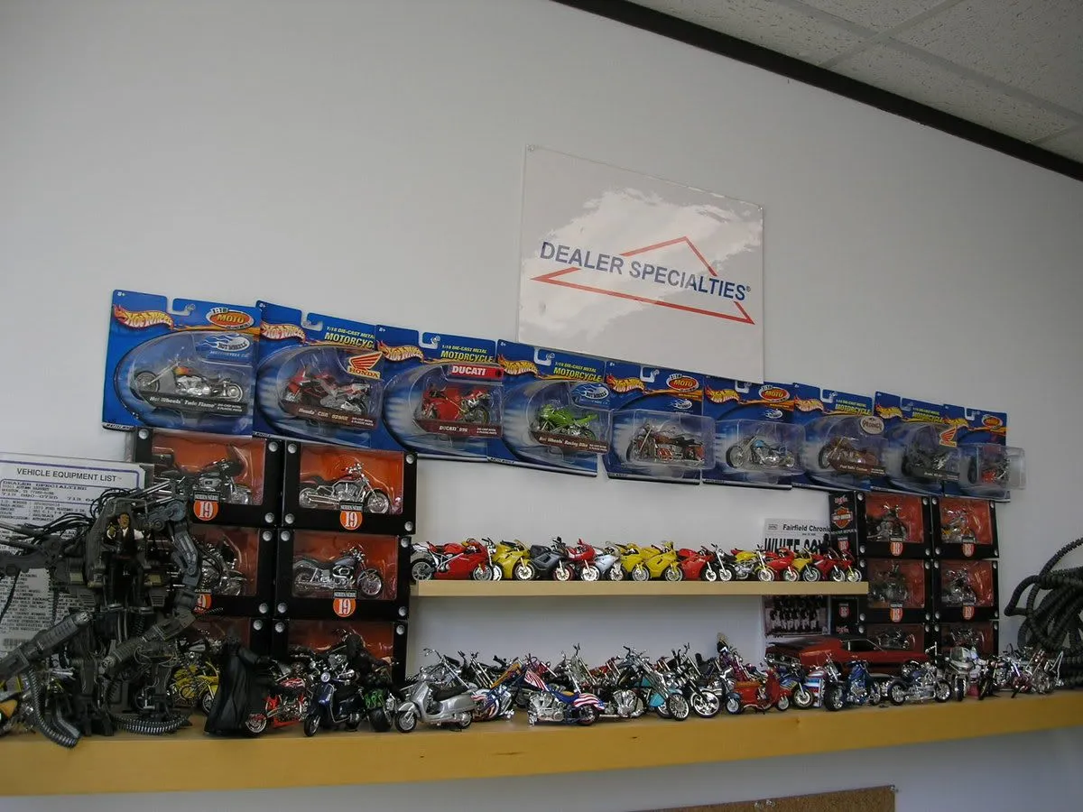/img/46709-diecast-model-shop.webp
