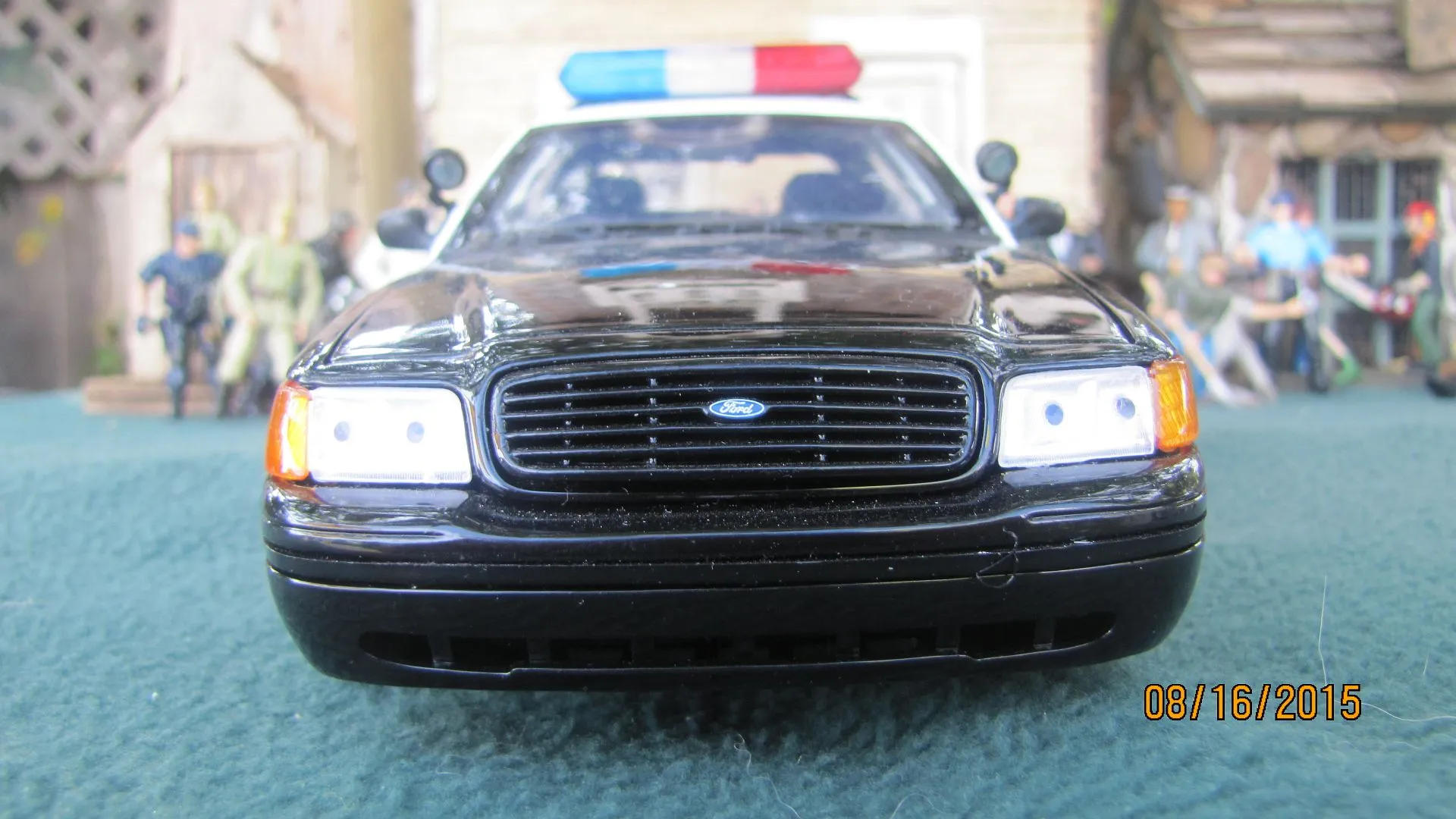 46723 police light diecast sound