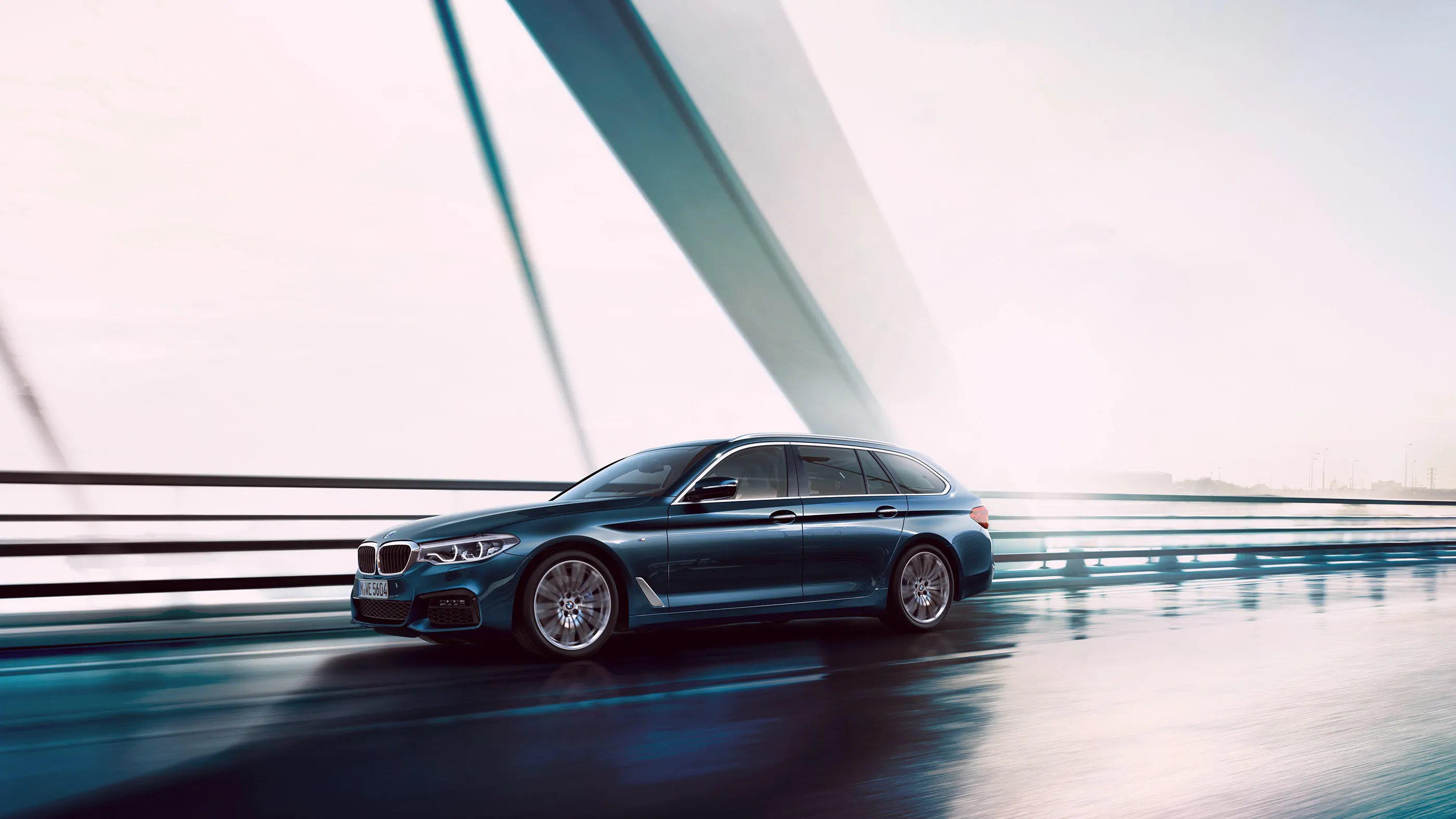46736 diecast bmw 5 series touring scale