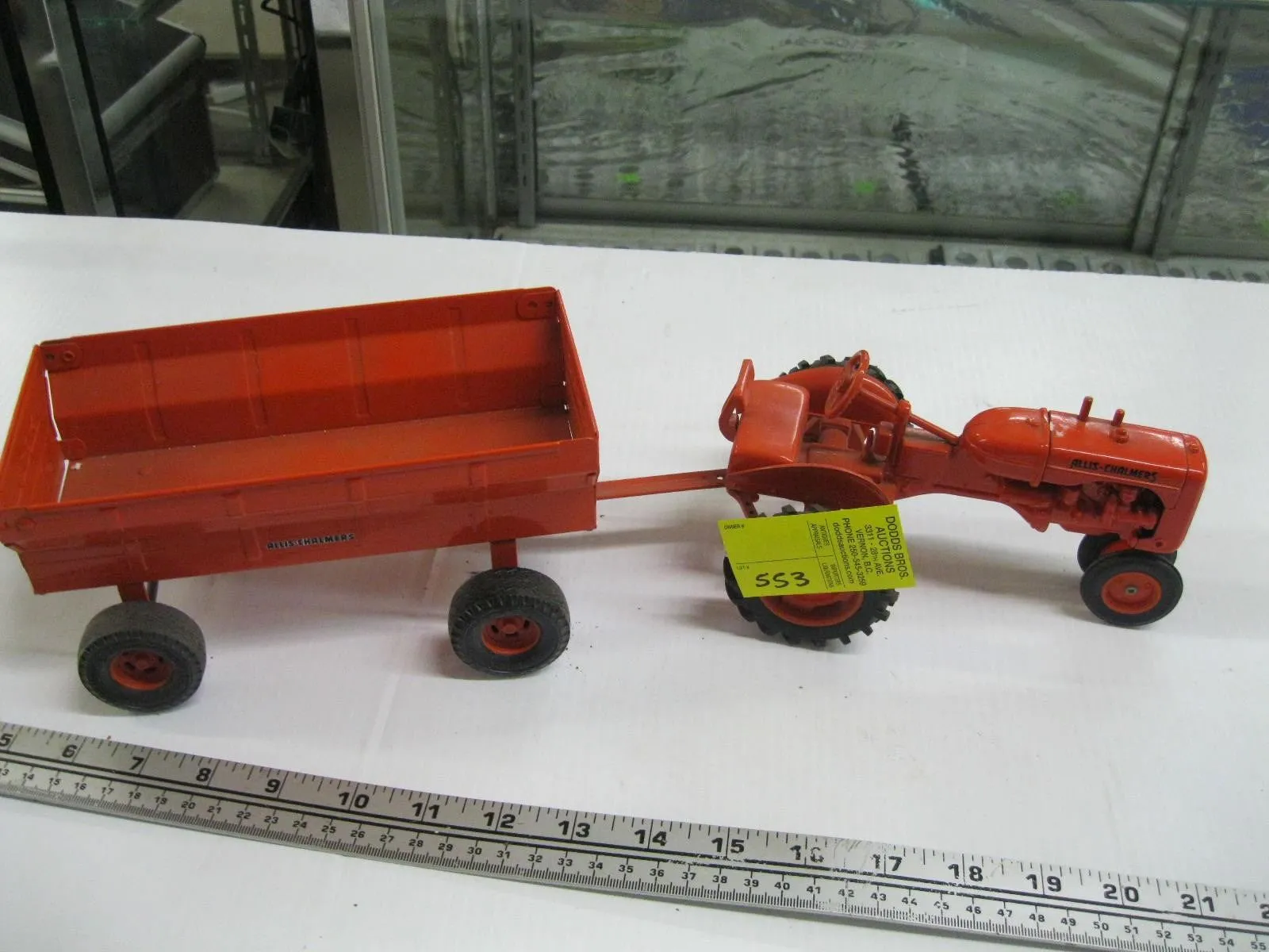 /img/46744-caring-for-diecast-toys.webp