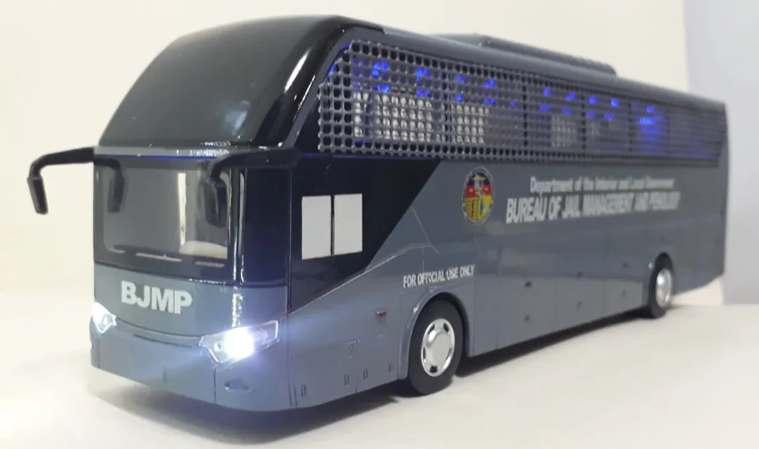 46748 sydney bus diecast collection
