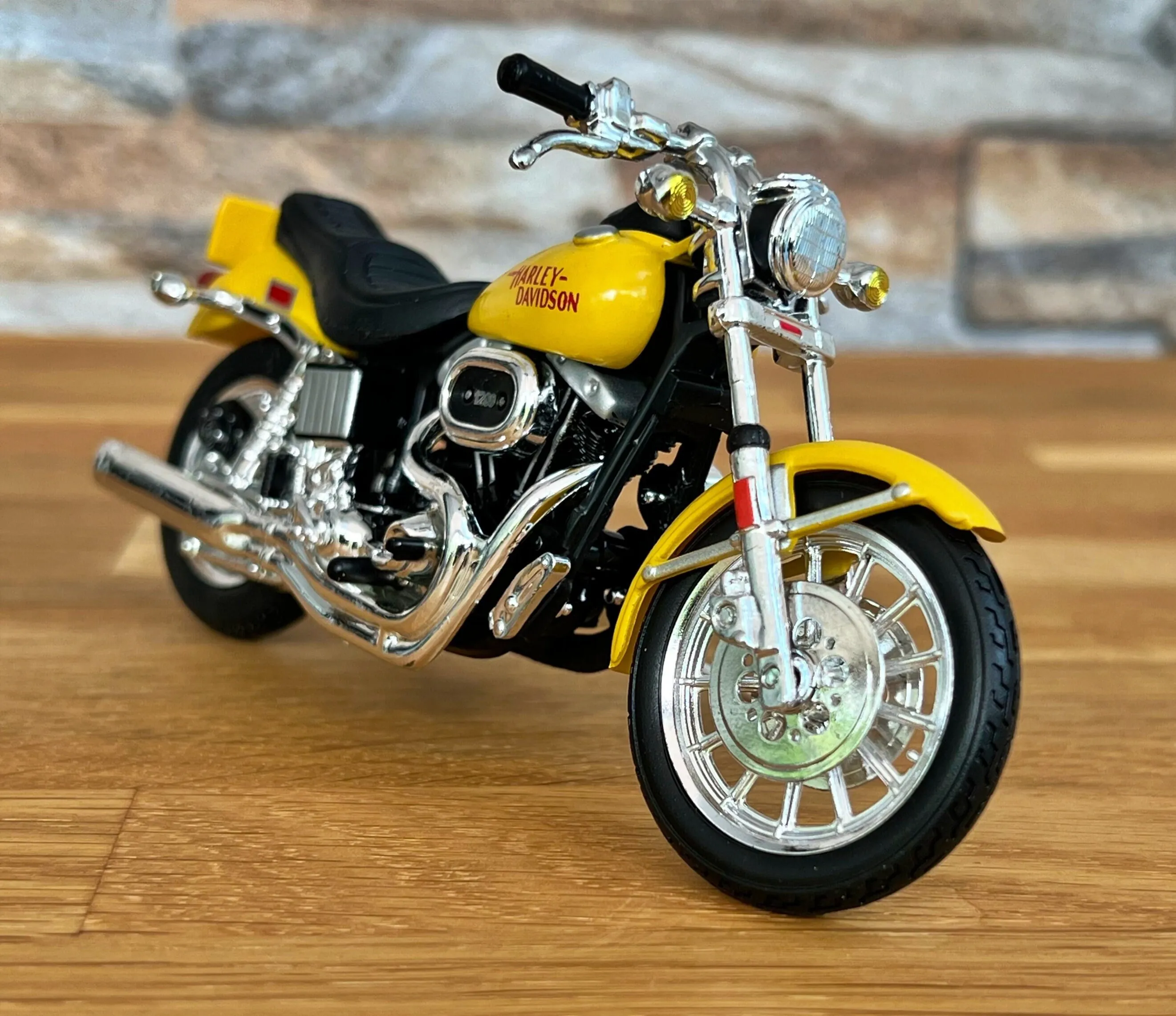 46752 diecast harley davidson overview