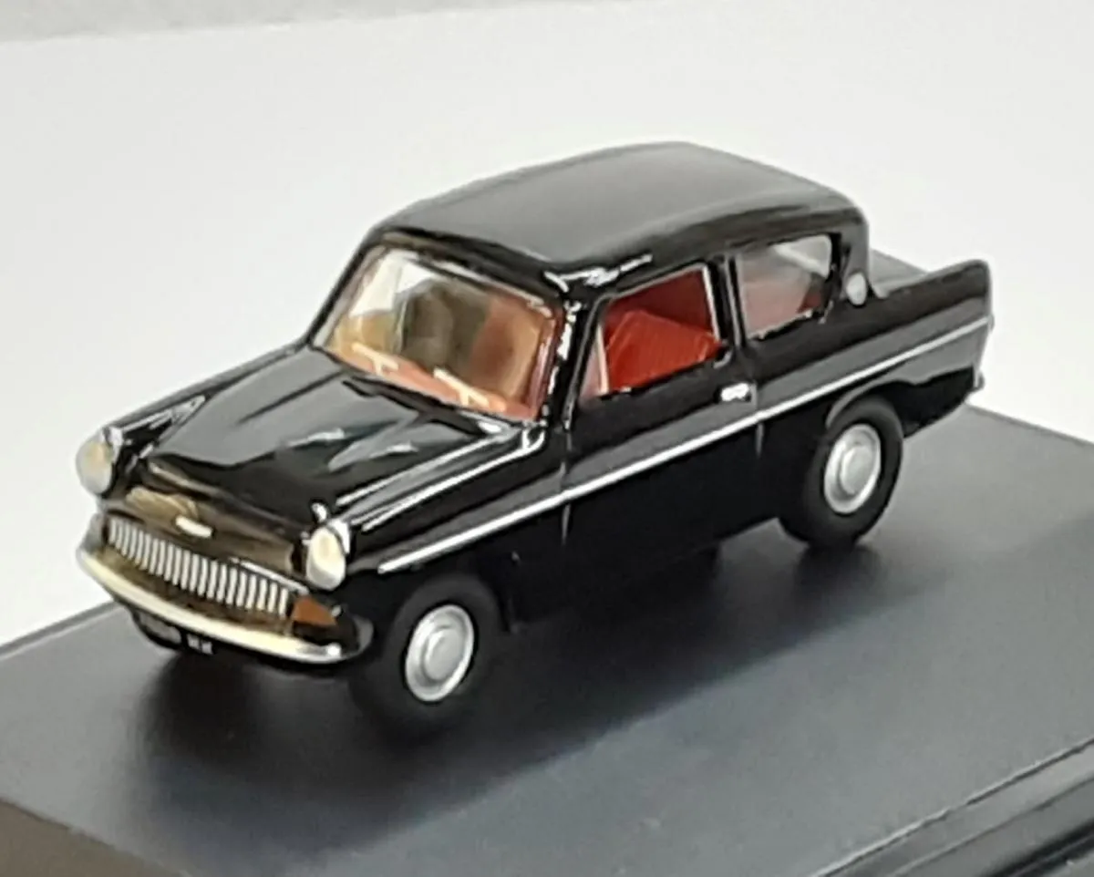 46756 ford anglia diecast collection