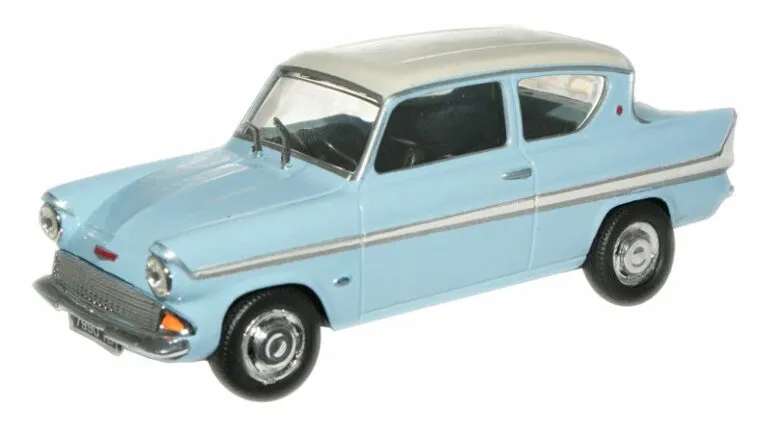 46756 ford anglia diecast detailing