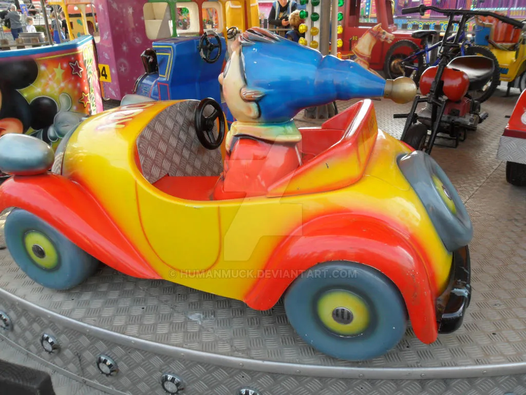 /img/46757-noddy-display-case.webp
