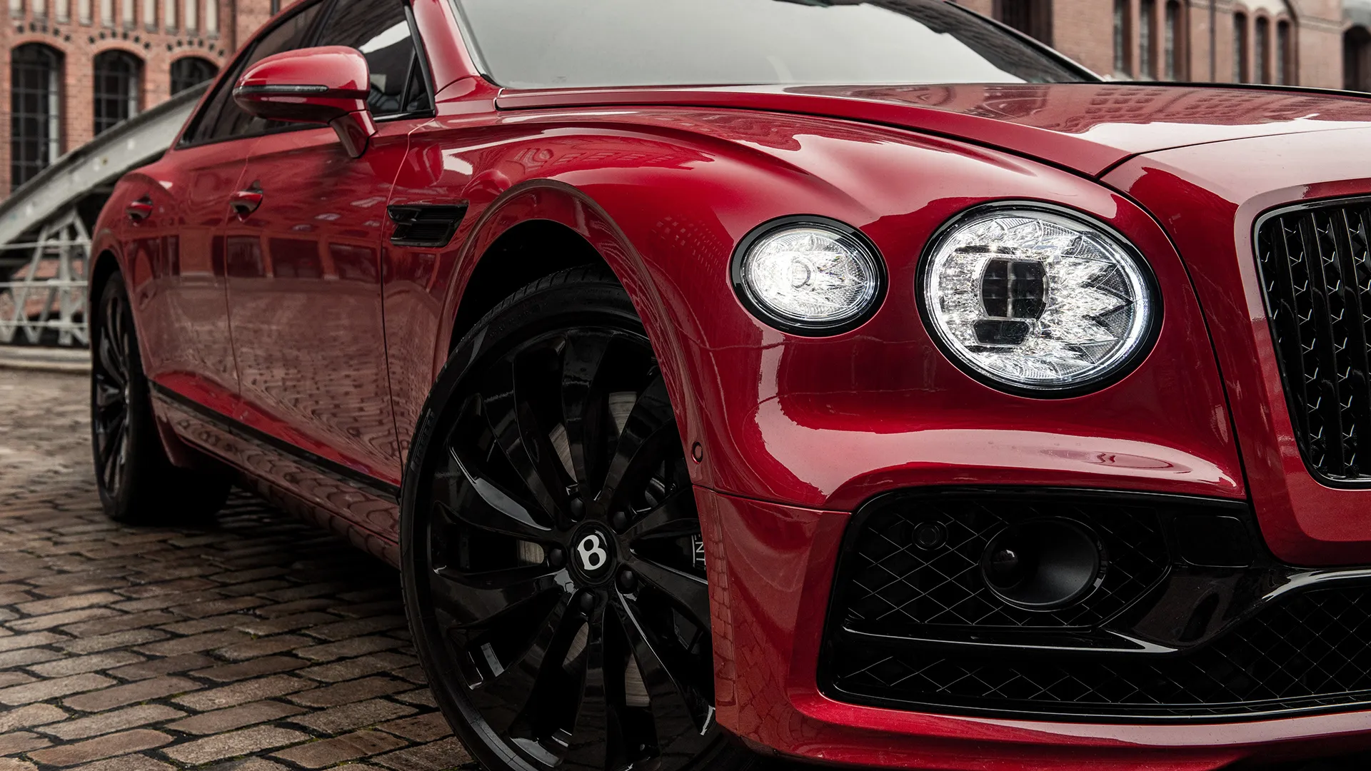 /img/46759-bentley-flying-spur-diecast-8.webp