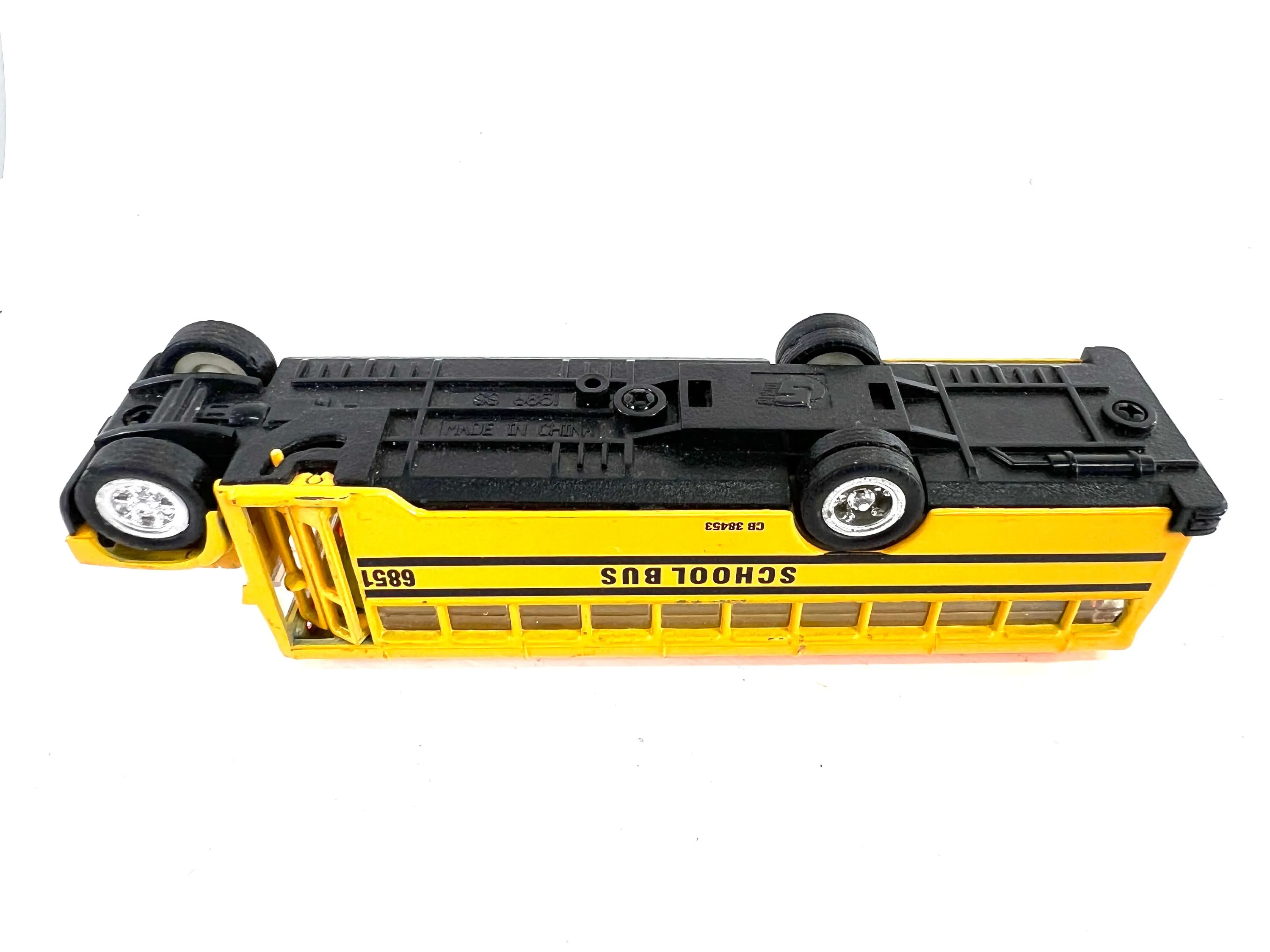 46762 diecast school bus model 1
