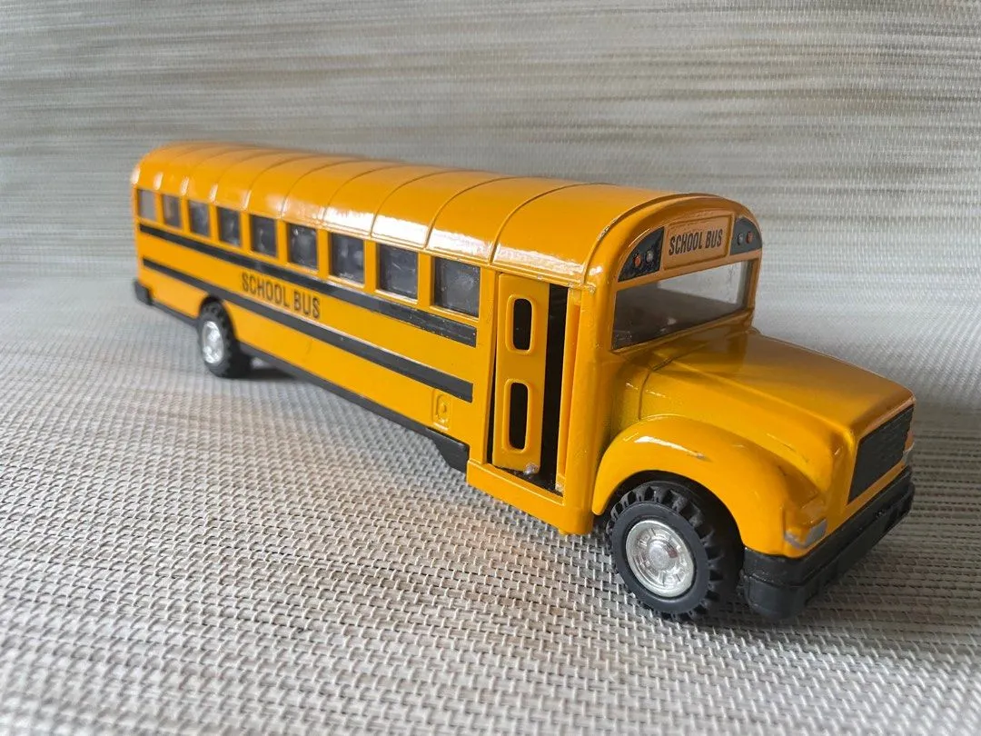 46762 diecast school bus model 5