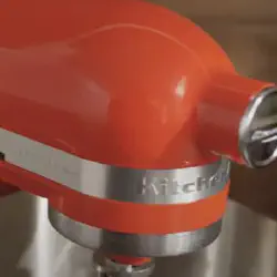 /img/46772-kitchenaid-5k45ssbwh-mixer-cleaning.webp