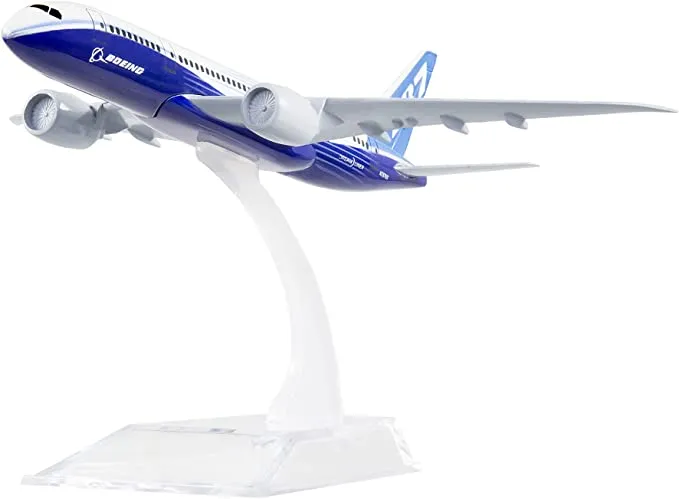 46773 diecast 787b car image2