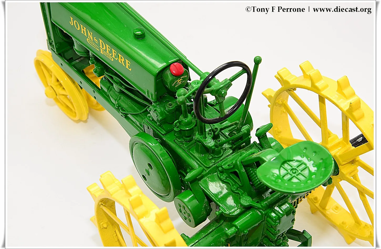 46778 diecast farm machinery scales