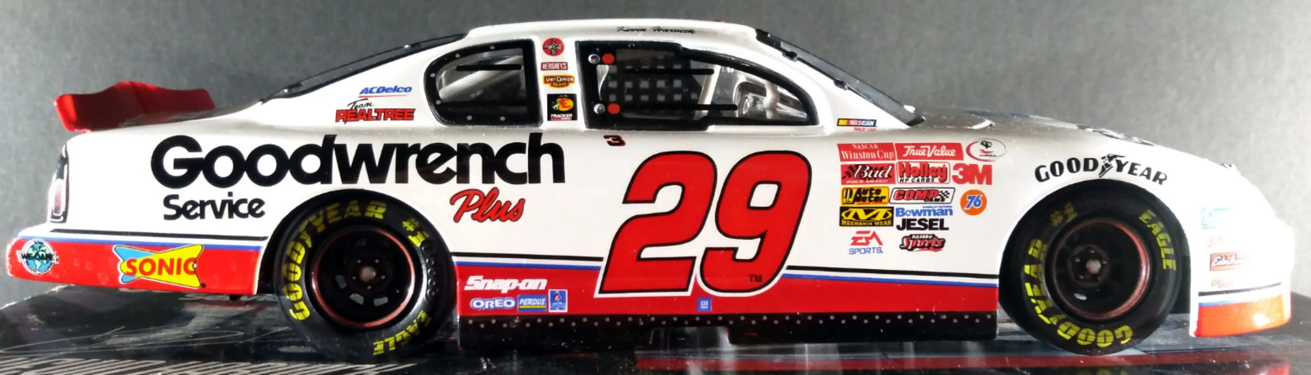 46814 nascar diecast authentic