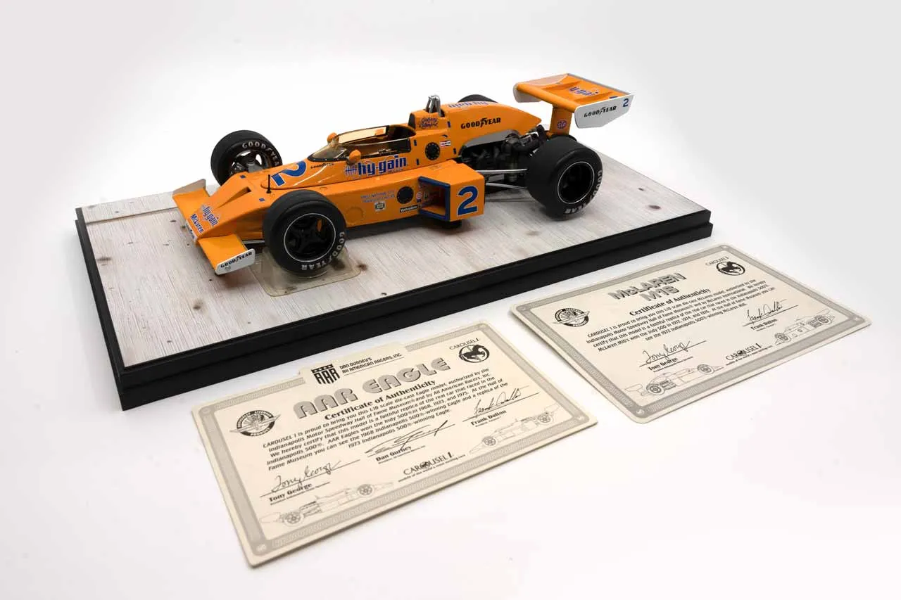 /img/46849-diecast-airplane-buying.webp