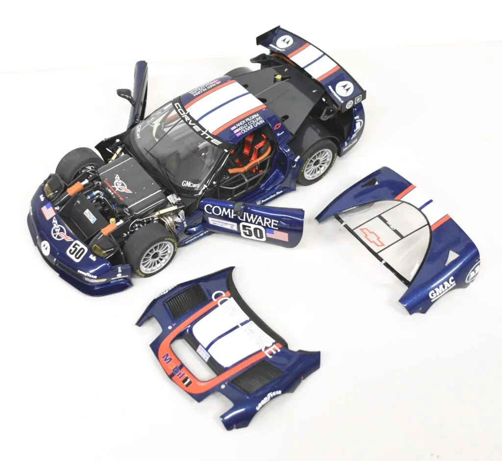46867 sports car diecast
