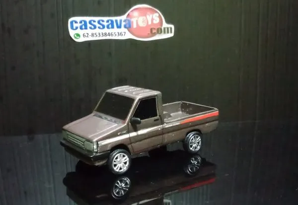 46872 diecast kijang exterior