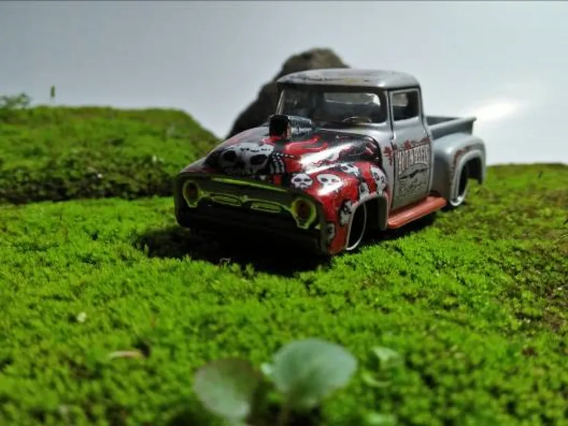 46875 investasi diecast